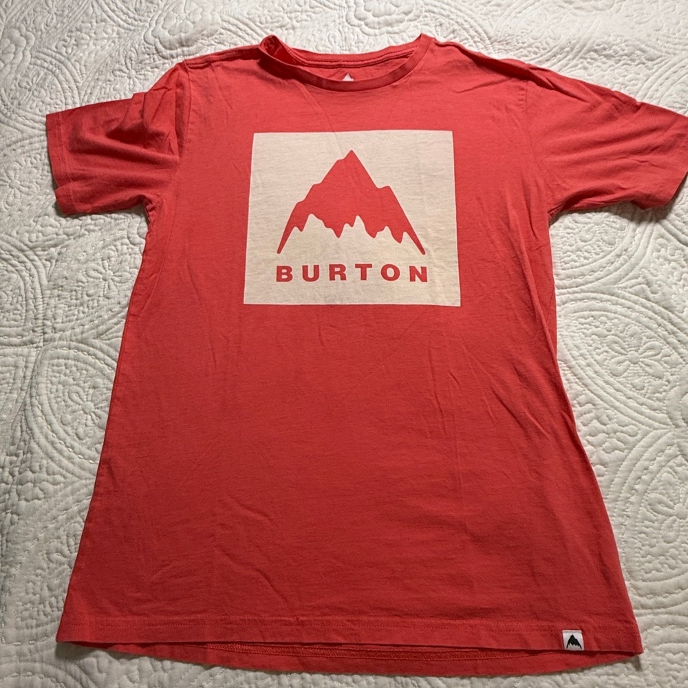 Burton Graphic T-Shirt Mens Small Coral Mountain Logo Short Sleeve‎ Tee Gorpcore
